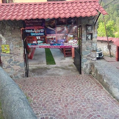 Vagabundo De Media Noche Villa Минерал дел Чико Екстериор снимка